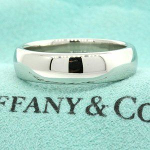 Platinum Classic Lucida Wedding Band Ring 6mm